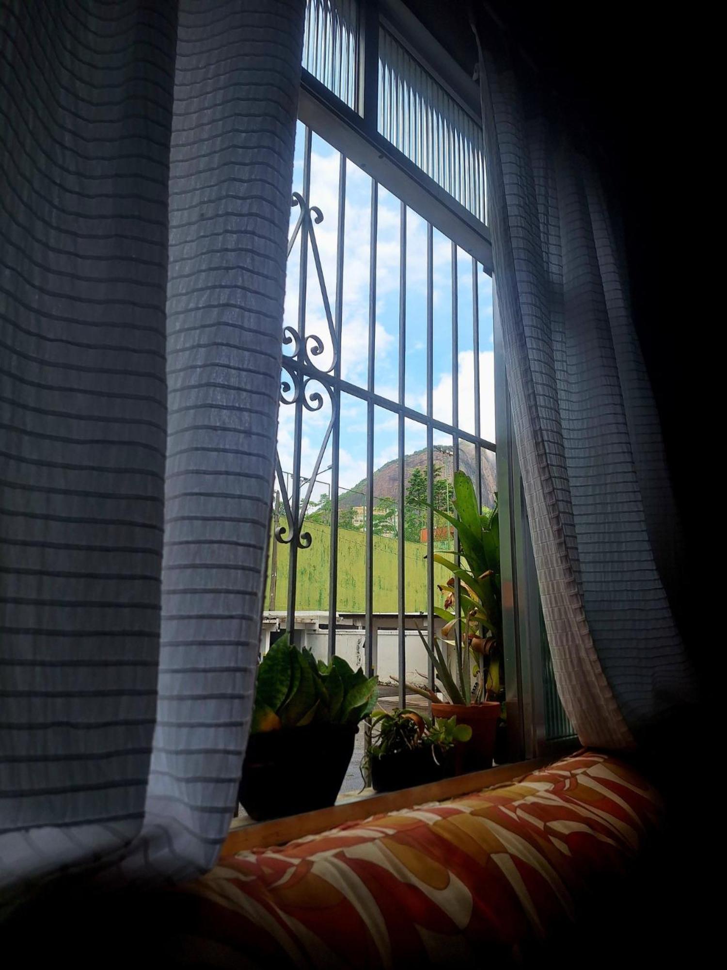 Quarto Tranquilo E Familiar No Leblon - Quiet Family Room In Leblon Rio de Janeiro Eksteriør billede